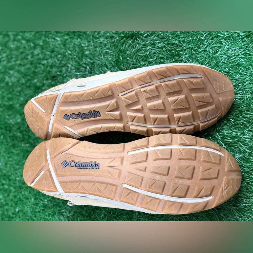 Columbia Men’s Tan Boat Shoes with Canvas‎ Upper Size 9